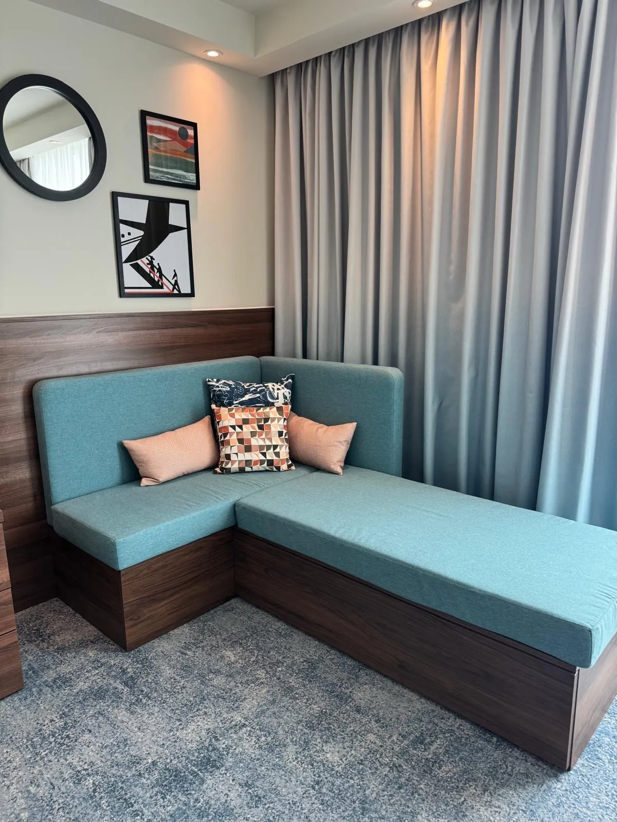 Hampton by Hilton Stansted Bedroom Interior