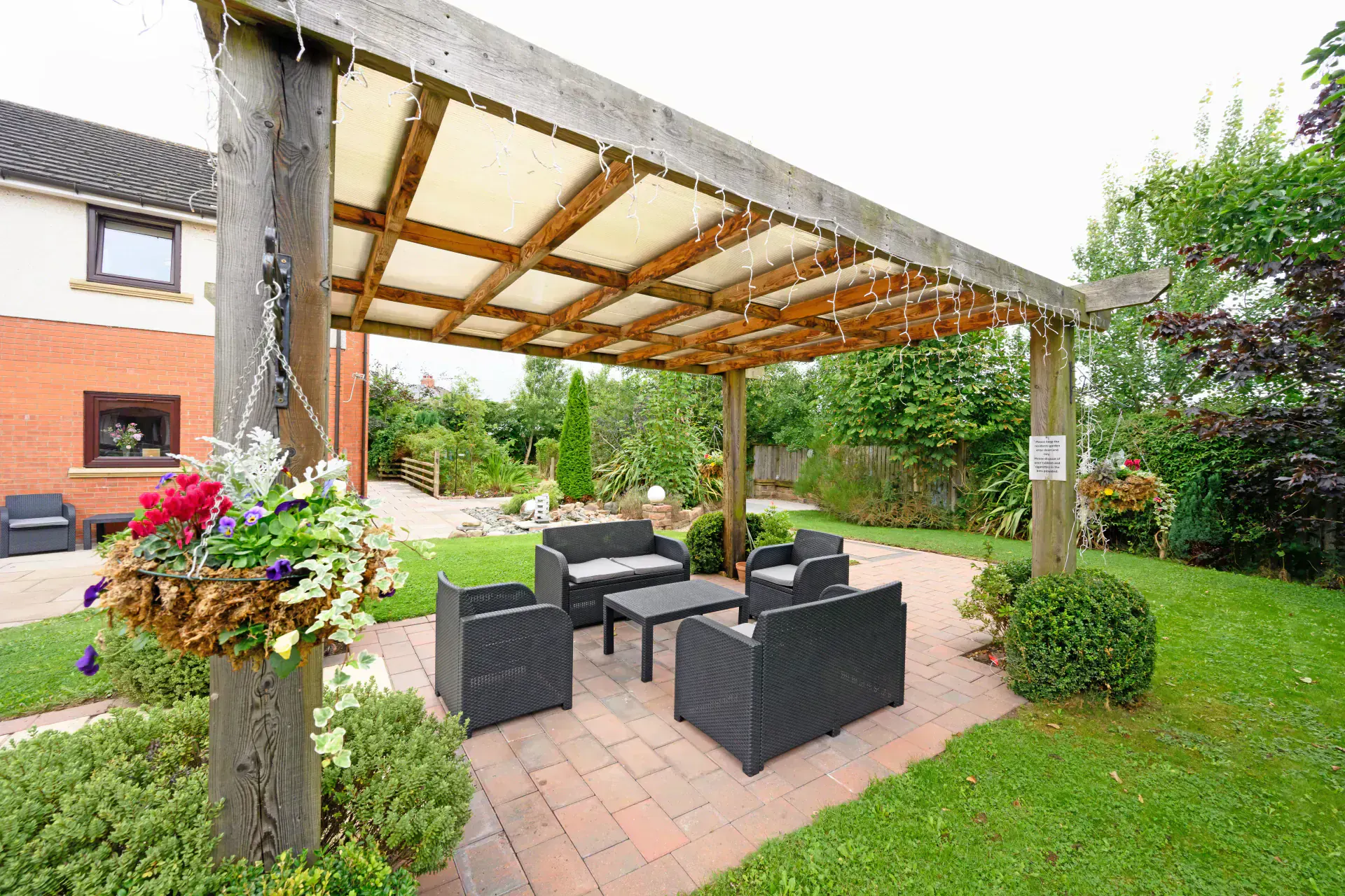 Riverwell Beck Landscaped Pergola & Courtyard Garden
