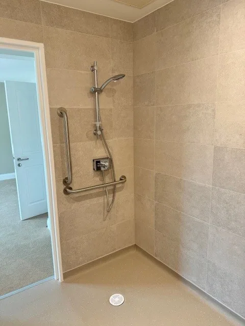Wombwell Care Home Level-Access Shower